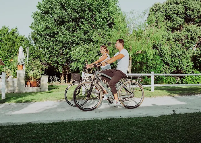 Hotel Masseria L'uliveto Agri 3*