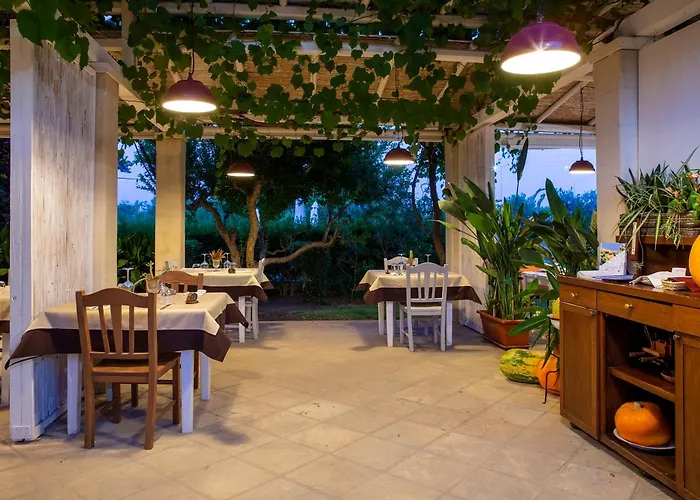 Masseria L'uliveto Agri Hotel 3*