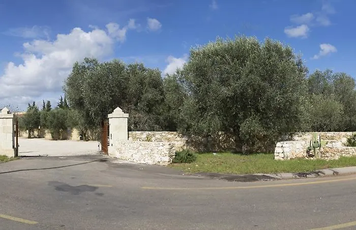Hotel Masseria L'uliveto Agri Otranto