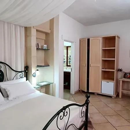 Masseria L'uliveto Agri מלון אוטרנטו