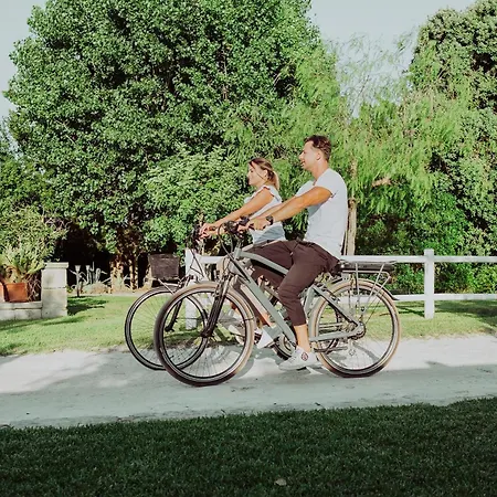 Hotel Masseria L'uliveto Agri 3*