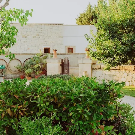 Masseria L'uliveto Agri מלון אוטרנטו